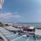City Hotel