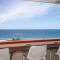 BEST OCEAN VIEWS ON STRADDIE + SUNSET DECK - Пойнт-Лукаут