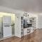 Walk to Broad St Central Thomasville Condo - توماسفيل