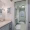 Walk to Broad St Central Thomasville Condo - توماسفيل
