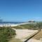 Apto de 2 quartos vista pro mar de Itaúna