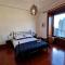 Luxury 2 bedroom city centre apartment with panoramic views and high ceilings
