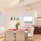 SEA VIEW APARTMENT