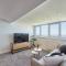 Host & Stay - Penthouse Pier View