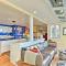 Vibrant Sterling Lakefront Lodge with Kayaks