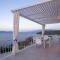 Kavos House