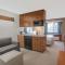 Microtel Inn & Suites by Wyndham Gardendale
