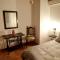 One bedroom appartement with city view enclosed garden and wifi at Caltanissetta