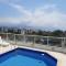 Apartamento completo p temporada Ubatuba, excelente localização com conforto e economia - أوباتوبا