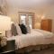CRYSTAL FOREST 2BR Ski In Ski Out with PRIVATE Hot Tub