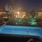 Serene mountain views Spacious garden and sole use of the 10x5m pool - فورتونا