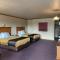 Amber's Inn and Suites - 威斯康星戴尔