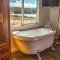 Quiet Mind Mountain Lodge, Retreat & Spa - Julian