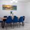 Getaway Lakefront Environmental House on Lake Macquarie with Water View