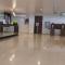 LittleBoy Pad625 by M R Properties - 马尼拉