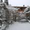 Maisalm, Apt 4