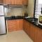 Beach Resort HOME STAY SRI SAYANG 05 APARTMENT BATU FERRINGHI 2BEDROOM - Бату-Феррінгі