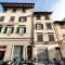 Corinne Apartment by Mamo Florence