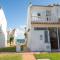 Aldea Beach 72