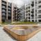 Movie Jacuzzi Apartment at the Main Station by Noclegi Renters