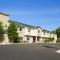 Super 8 by Wyndham Salmon Super 8 by Wyndham Salmon