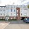 MPL Apartments Watford-Croxley Biz Parks Corporate Lets 2 bed FREE Parking - Watford