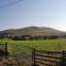 The Granary at Tinto Retreats, Biggar is a gorgeous 3 bedroom Stone cottage - Wiston