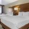 Best Western PLUS Lake Front Hotel - Мозес-Лейк