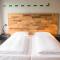 Underdog Hotel