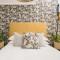 Plett Holiday Stay with Hut Tub ,Pizza Oven and Views