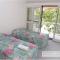 Peza Place 3 Peza Court 5
