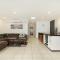 Spacious 3 bedroom apartment opposite surf club