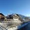 River Hotel Post