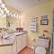 Corpus Christi Resort Condo - Walk to Beach!