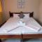 JBR Tourist Inn - Port Barton DIY