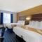 Quality Inn - لي