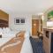 Quality Inn Lee - Lenox South