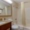 Quality Inn Lee - Lenox South