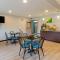 Quality Inn Lee - Lenox South