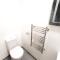Cwtsh Hostel Central Swansea, Social & Modern, Near Train Station