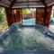 Urban Oasis withHot Tub, HEATED POOL and Private Movie Theater home - ملبورن Urban Oasis withHot Tub, HEATED POOL and Private Movie Theater home - ملبورن