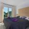 Modern Beach Side Duplex Penthouse - إِستيبونا