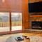 UV Log home with direct Cannon Mountain views Minutes to attractions Fireplace Pool Table AC - 伯利恒