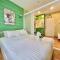 The trust huahin resort condo greeny room