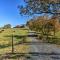 Clarkesville Ranch Cabin with Screened-In Porch! - Lakemont