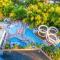ÁGUAS TERMAIS NATURAIS nas PISCINAS com ÁGUAS QUENTES 24 HORAS acesso GRÁTIS aos PARQUES AQUÁTICOS dos RESORTS GOLDEN DOLPHIN GRAND HOTEL do SUPREME e do EXPRESS os melhores HOTÉIS RESORTS com PARQUE AQUÁTICO em CALDAS NOVAS Garanta JÁ PROMOÇÃO QUALIDADE