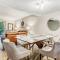 2072 Beach Wood