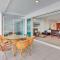 QV Stays 2 Bedroom Waterfront Getaway
