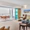 QV Stays 2 Bedroom Waterfront Getaway
