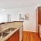 QV Stays 2 Bedroom Waterfront Getaway